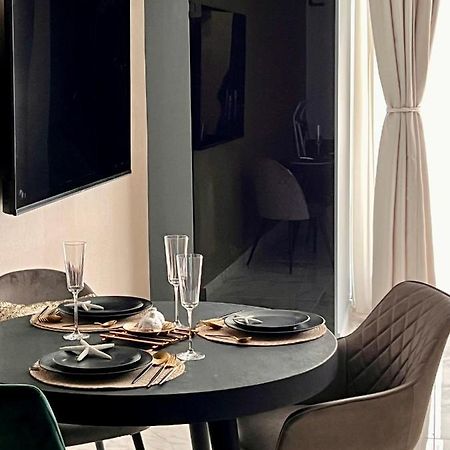 Blue Luxury Studio Mamaia Exterior foto