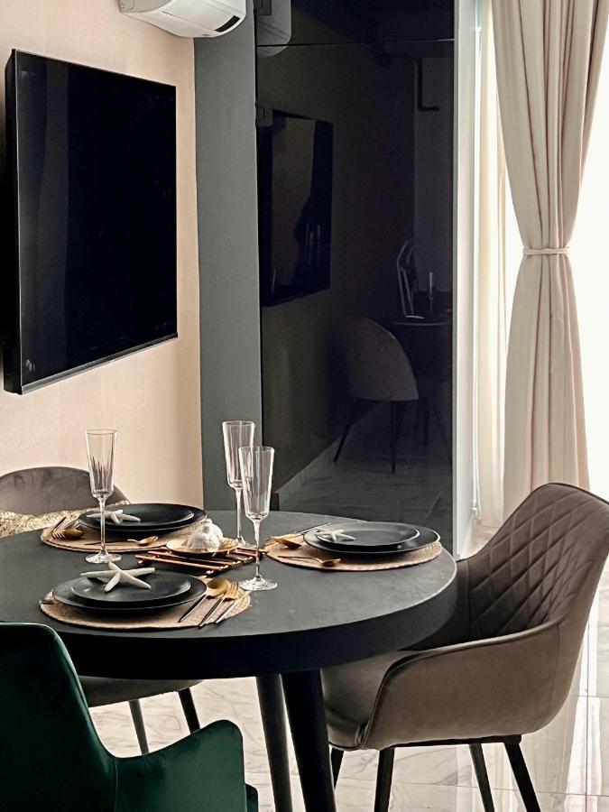 Blue Luxury Studio Mamaia Exterior foto