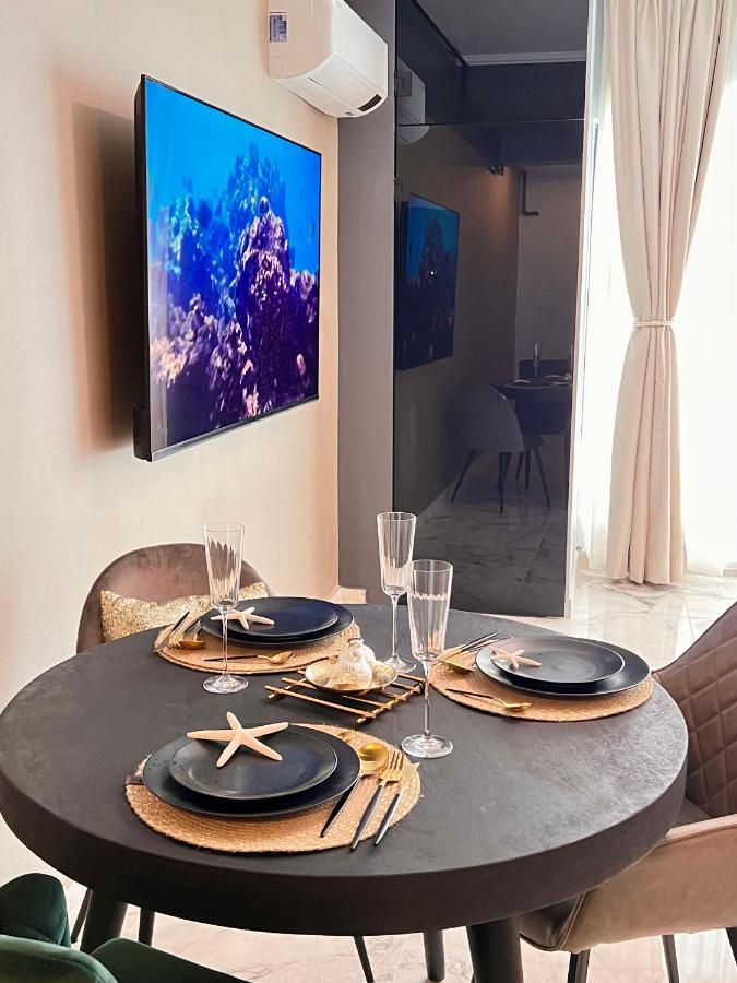 Blue Luxury Studio Mamaia Exterior foto